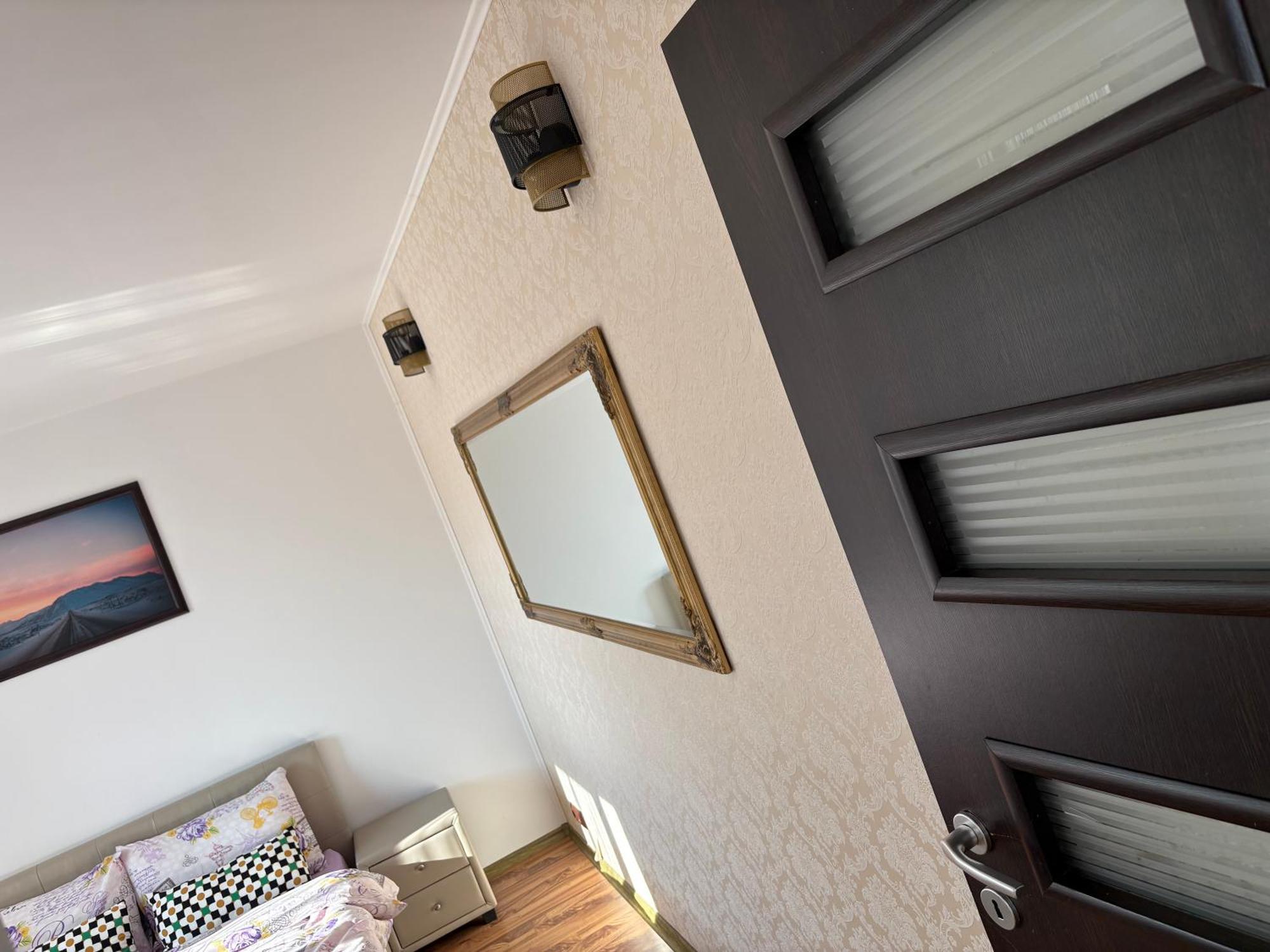 Vila Mik Guesthouse Sacele Exterior photo